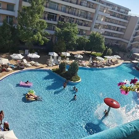 Grand Kamelia C1 Διαμέρισμα *